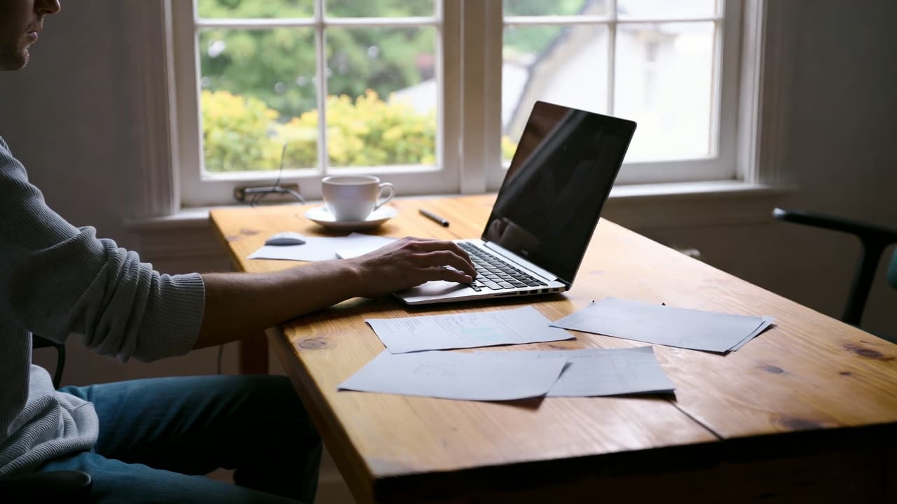 Freelancer bei der DSGVO-konformen Zeiterfassung im Homeoffice